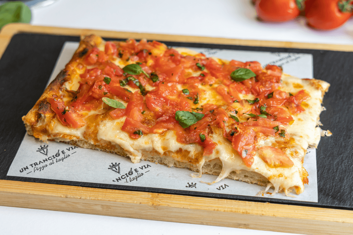 Bruschetta la felie